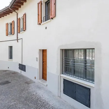 Apartment Ca Cia - Yellow Flat Gardone